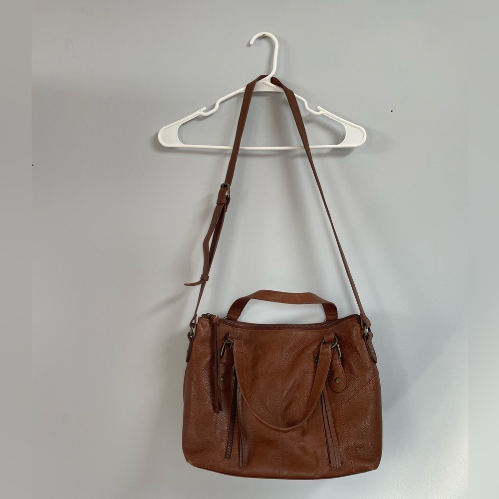 Frye Ari Cognac Satchel Brown 
Gently worn
Authenticity card inside
